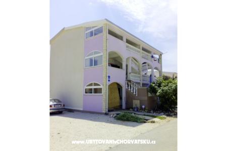 Apartmaji Boban foto 3