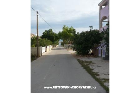 Apartmaji Boban foto 4