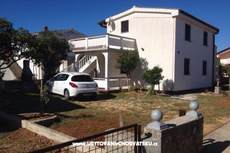 Apartma Dokoza otok Vir Hrvaška