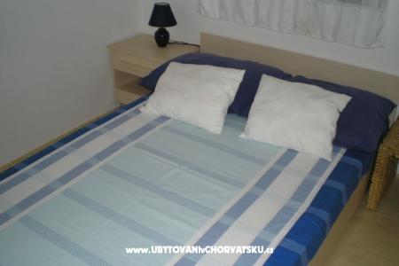 Apartmaji Dora foto 3