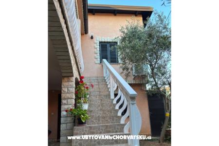 Apartmaji Katica foto 4