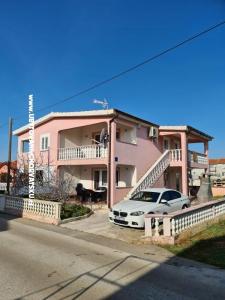 Apartmaji Sitnik - Mara otok Vir Hrvaška
