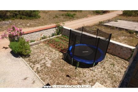 Apartmaji Samanta Vir foto 5
