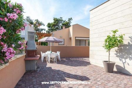 Apartmaji Velić foto 2