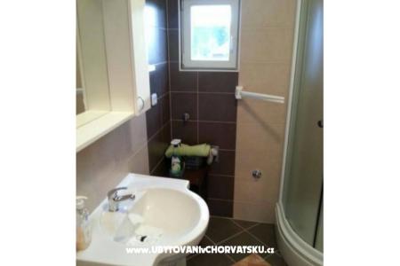 Apartmaji Zarko foto 5