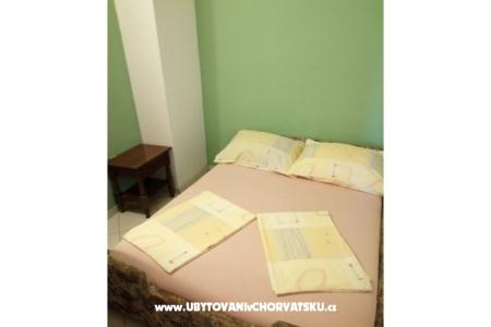 Apartmaji Lora foto 2