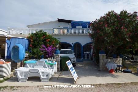 Apartmaji Plaža otok Vir Hrvaška