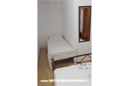 Apartmaji Anamaria foto 4