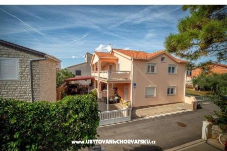 Apartma Lela otok Vir Hrvaška