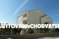 Apartmaji Vidovic otok Vir Hrvaška