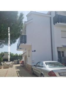 Apartmaji Nada otok Vir Hrvaška
