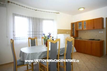 Apartmaji Tribunj-Biserka foto 3