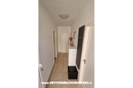 Apartma Anthos foto 4