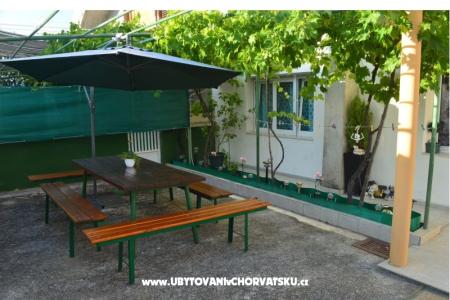 Apartma Garden foto 3