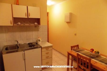 Apartmaji Bakmaz - Vodice foto 5