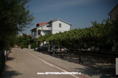 Apartmaji Buhinjak foto 2