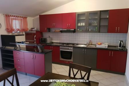 Apartmaji Dananić foto 3