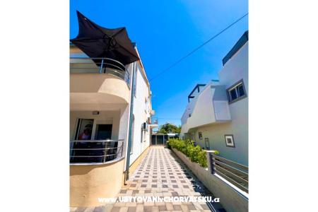 Apartmaji Eden Vodice foto 2