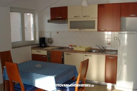 Apartmaji Kraljević foto 5
