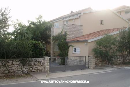 Apartmaji Marija foto 5