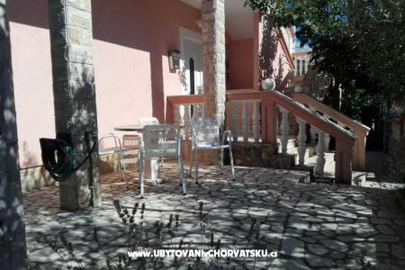 Apartmaji Nenadić foto 5