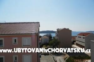 Apartmaji Plima***Srima foto 2