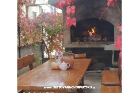 Apartmaji Tomić foto 2