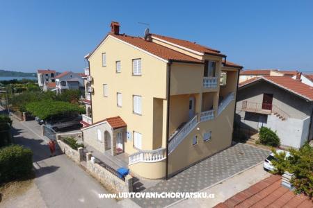 Apartmaji Zeko foto 3