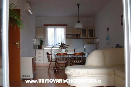 Apartmaji 21 Vodice foto 5