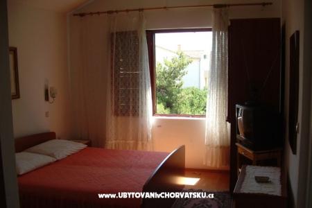 Apartmaji Mišolić - Vodice foto 4