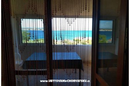 Apartma Prvic Sepurine Vodice Hrvaška