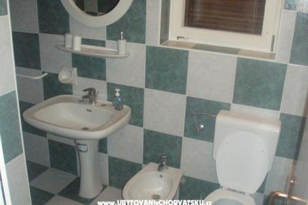 Apartmaji Cvitan foto 4