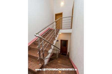 Apartma Lory foto 4