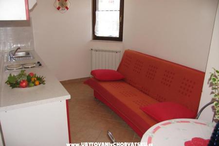 Apartmaji Mediterranean sundance foto 5
