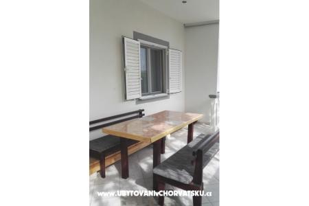 Apartmaji Nedjeljko foto 5
