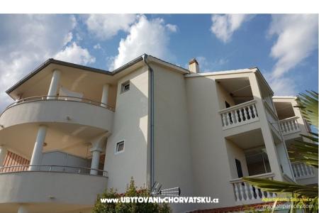Apartmaji Stipaničev Vodice Hrvaška
