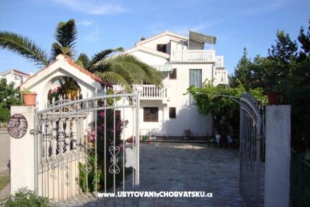 Antonela  Vodice Hrvaška