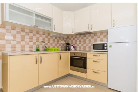 Apartmaji Villa Ines foto 3
