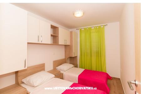 Apartmaji Villa Ines foto 4