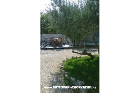 Apartmaji Zara foto 2