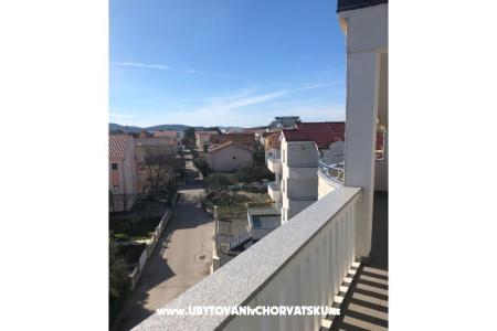 Penthouse z bazenom Ruža foto 5