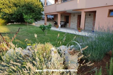 Apartmaji Bura foto 2