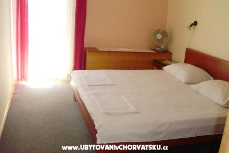 Apartmaji Katica foto 2