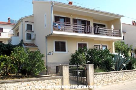 Apartmaji Kera foto 3