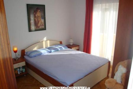 Apartmaji Puntamika coast foto 3
