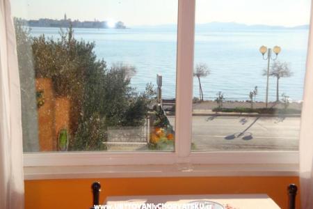 Apartmaji Puntamika coast foto 4