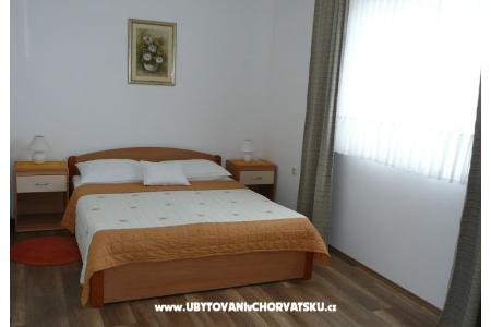 Apartmaji Toni foto 5