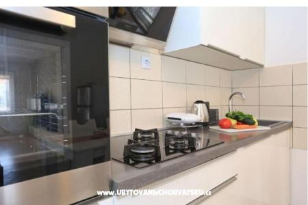 Apartmaji Zadar Hiša foto 3