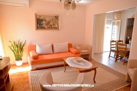 Apartmaji and rooms Antonio foto 2