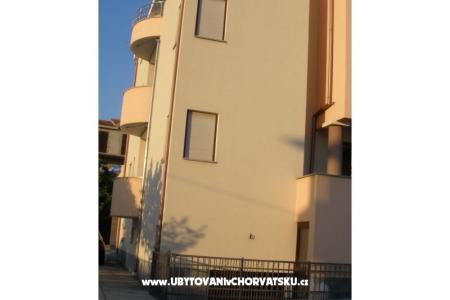 Apartmaji Bobi foto 3